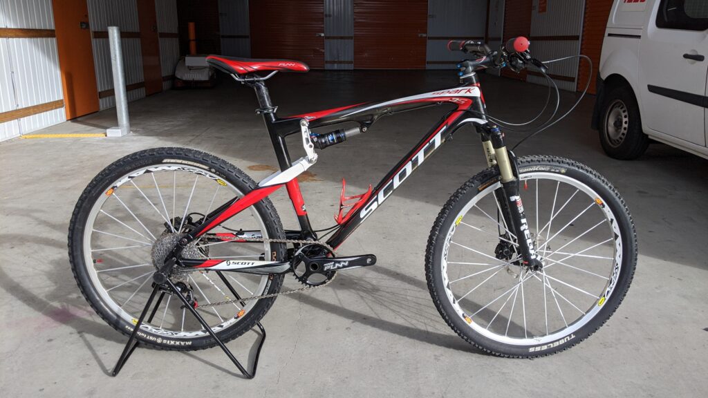 excess Endure Stoop 1226 - Scott Spark 35 26" XC Full Suspension Carbon Fibre Mountain Bike -  2023