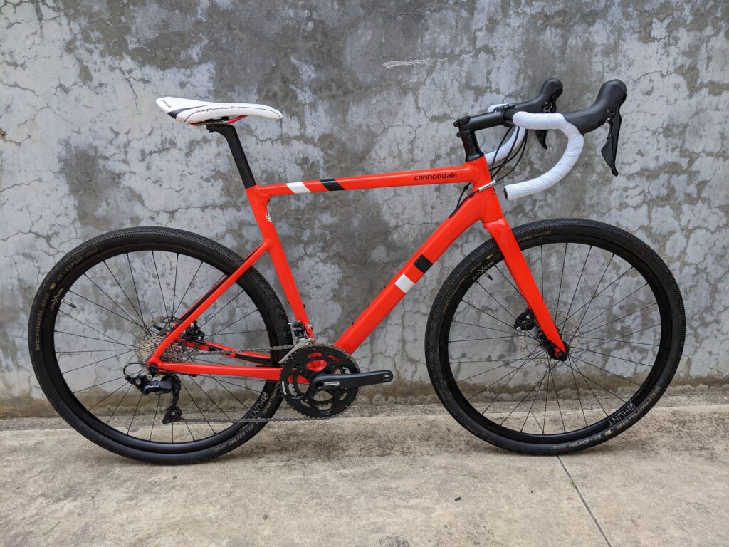 Cannondale CAAD13 105 Disc With 27.5 Hunt Wheels